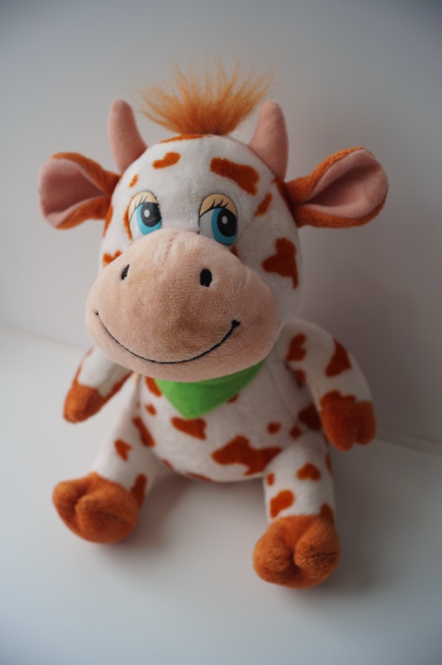 Вторая выписка октября. Машенька здорова. Кукла из лужи стала милашкой. Коровка замычала. Как поставить Лолочку на ножки,