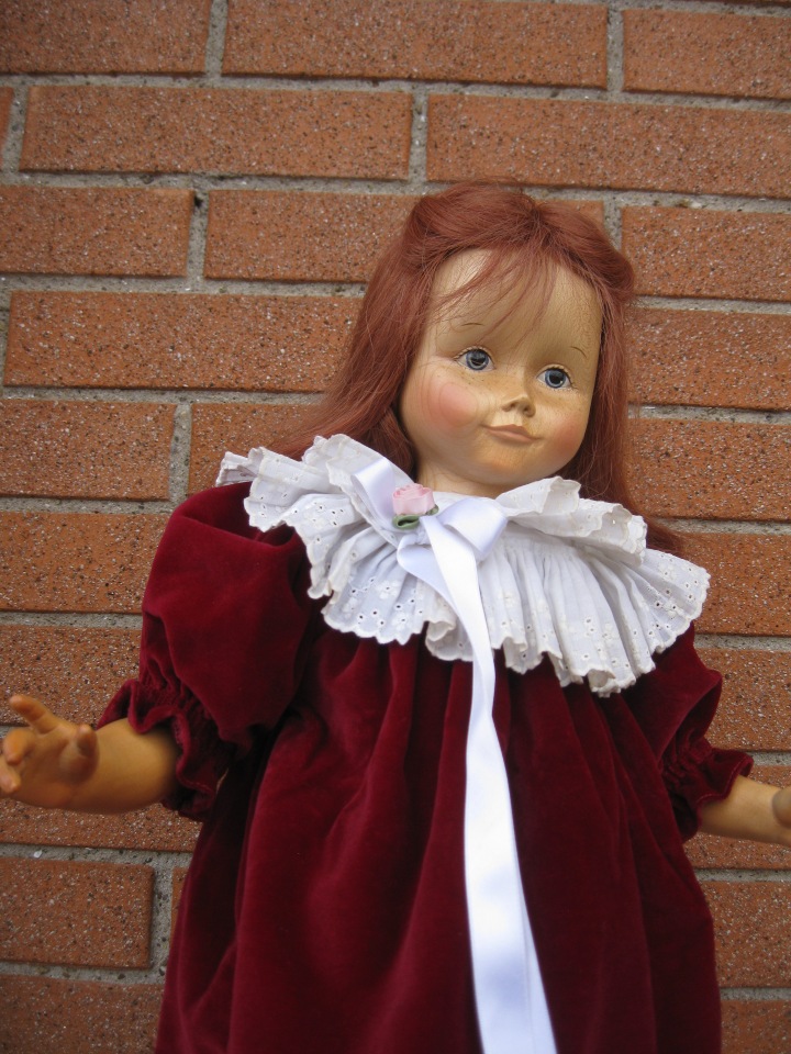 Итальянская кукла DOLFI из дерева