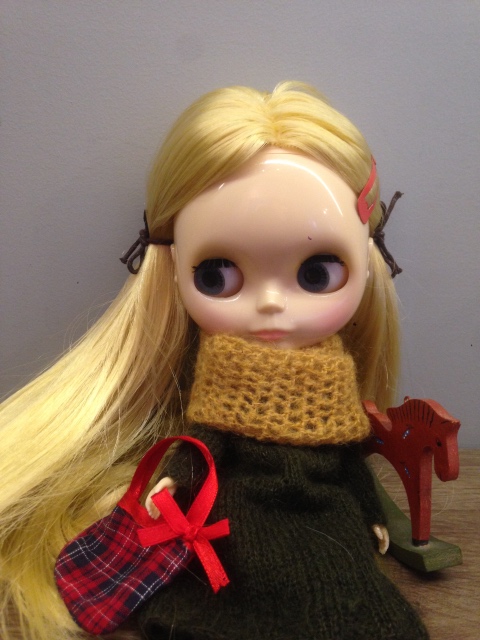 Нарядов много не бывает или снова Блайз (фото 9)