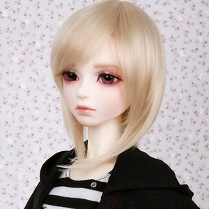 Компания Luts дает скидки на парики, одежду, обувь, глаза до 30% до 15 октября