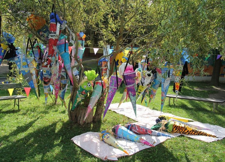 Что такое Schultüte? И с чем его едят (фото 6)