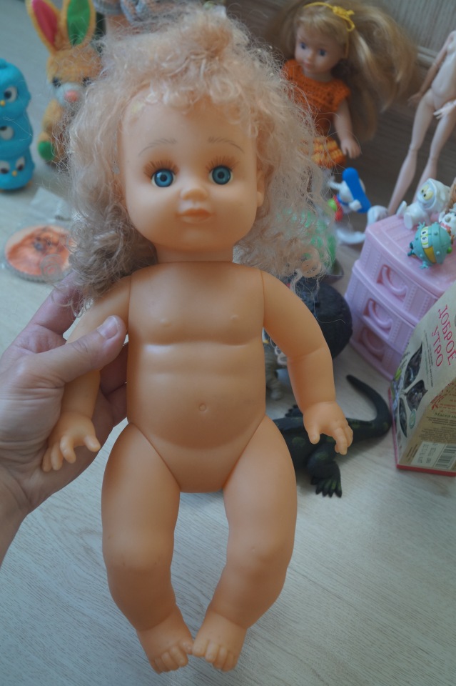 Приехали три посылки, открыла, а их четыре