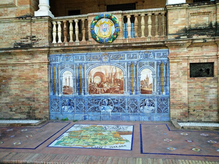 Тайна моего имени. Часть 8. Продолжение. Испания, Севилья. Удивительные вещи