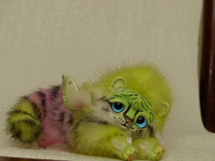 Ахисмио Тигровый — Игрушки в смешанной технике (мех и глина): Арт