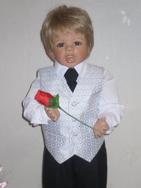 "Мальчик с девочкой дружил..." или истории кукольной любви с элементами ностальгии