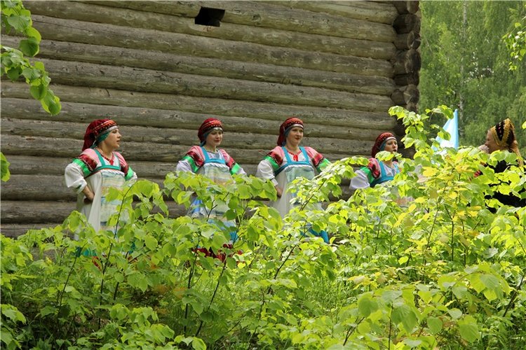 "Троицкие гуляния" в Василёво, 2017 год, продолжение. Архитектурно-этнографический музей под открытым небом "Василёво"