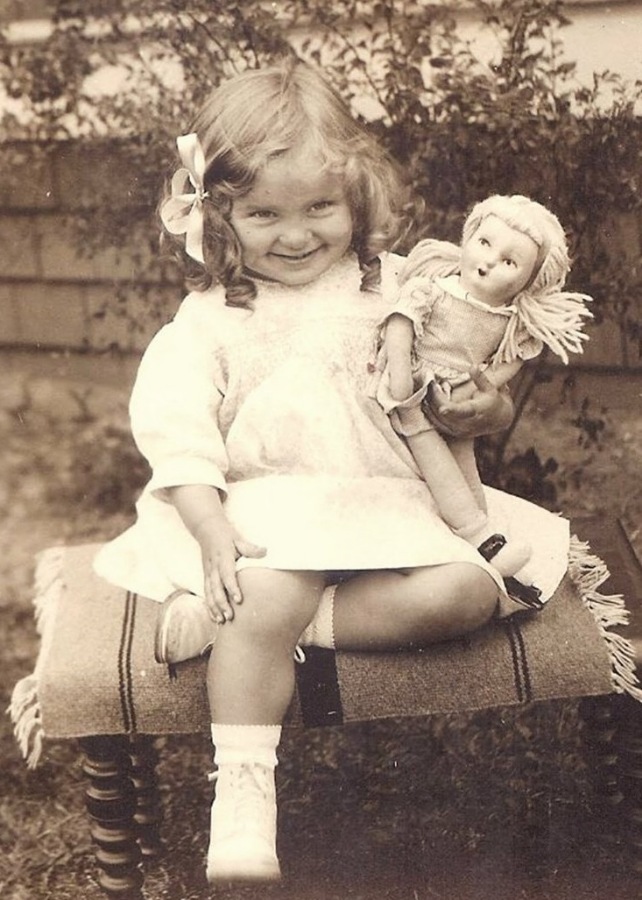 Мгновения жизни застывшие в фото или девочки другой эпохи