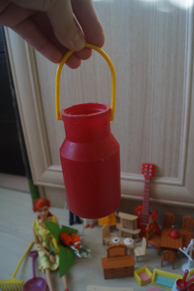 Приехали три посылки, открыла, а их четыре