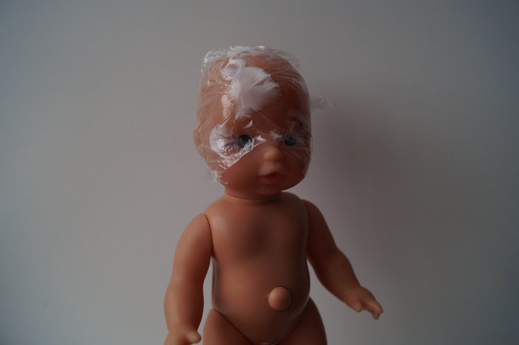 Первая выписка ноября. Починка шейного крепления у Братц, утерянная кисть восстановлена, как привести в порядок фабричную