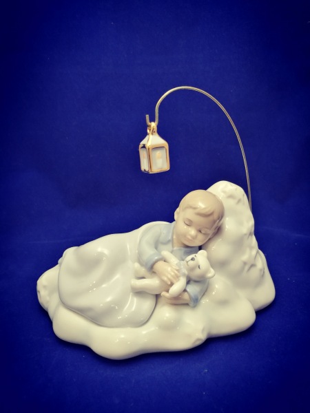 Еще одна коллекция: фарфоровые детки с мишками (фото 7)