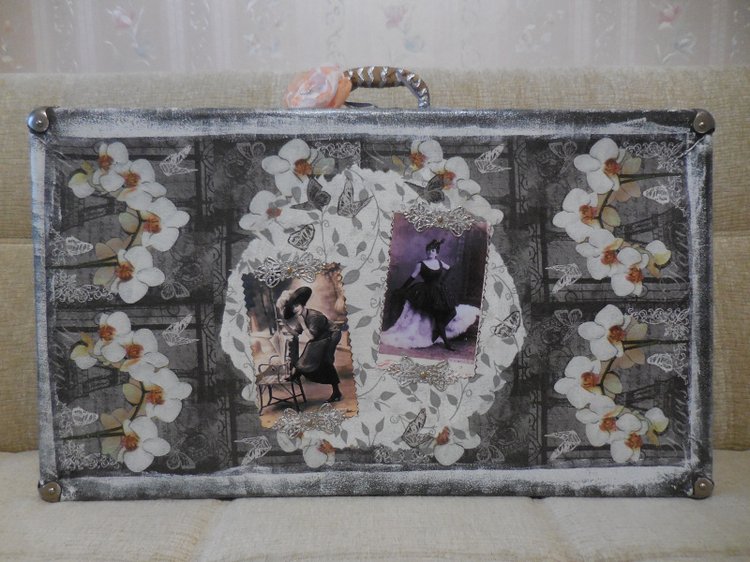 Часть 2. Чемоданы гламурные