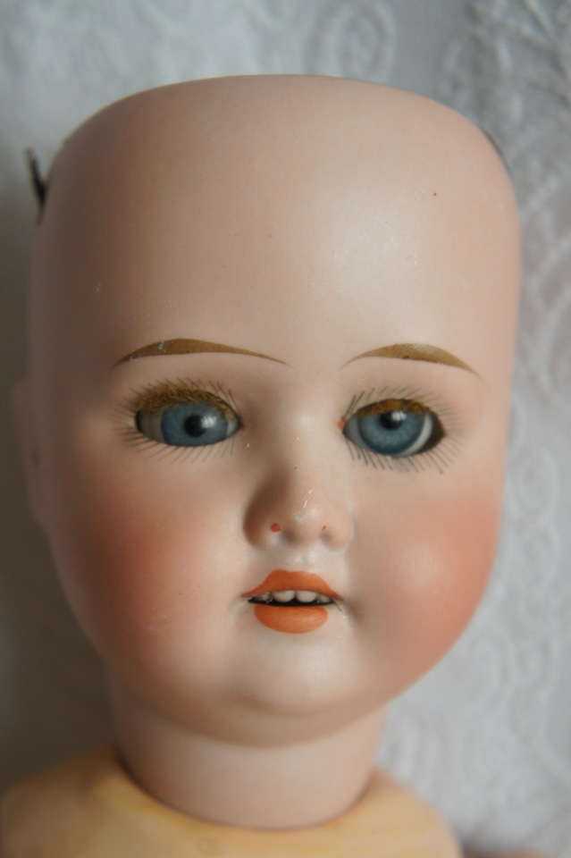 Прошу помощи в опознании антикварной куклы (фото 2)