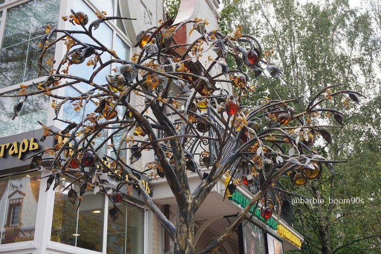 Осеннее лоскутное одеяло: море, футбол, экскаватор и вязаные куклы (фото 9)