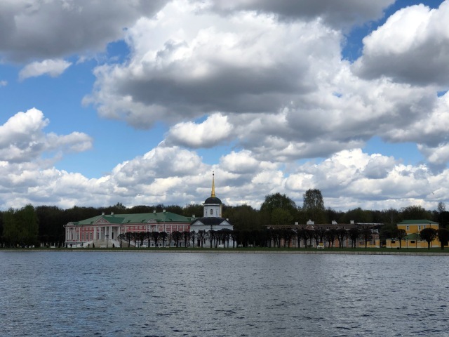 Тони Старк: приключения без брони. Был месяц май, половина первая