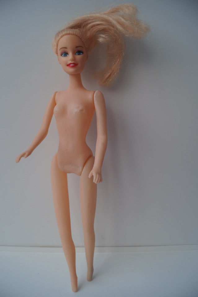 Первая выписка декабря. Поломки шейных шарниров и способы их исправления, избавляем волосы Барби от жира. Преображение