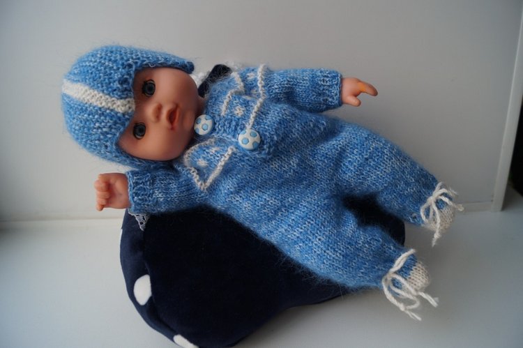 Четвёртая выписка января. Сказочная. Полное преображение Мальвины. Из чего сделать вставные глазки и реснички для куклы