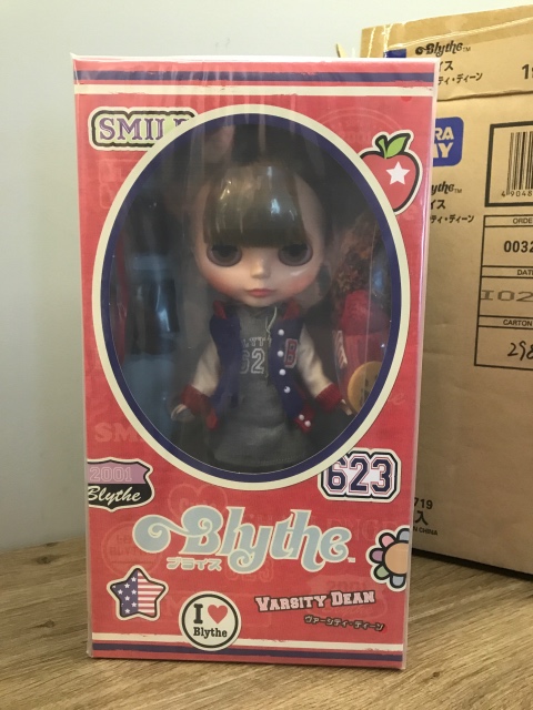 Долгожданная Blythe - Varsity Dean (фото 4)