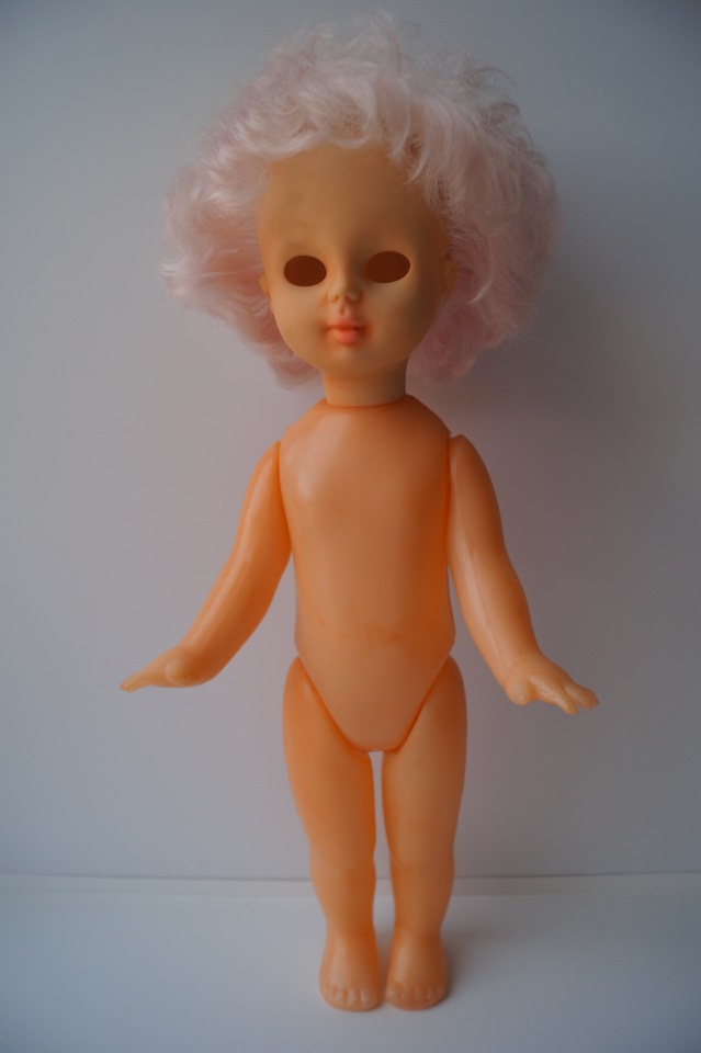 Четвёртая апрельская выписка. Варим покусы ног, варим пластик, красим резиновую голову