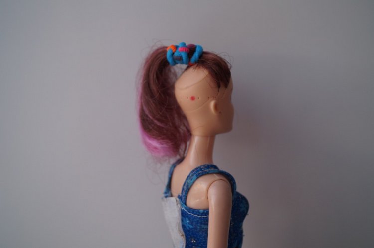 Четвёртая выписка февраля, которой могло не быть. Как заузить отверстие в шее советской куклы, чтобы голова не проваливалась