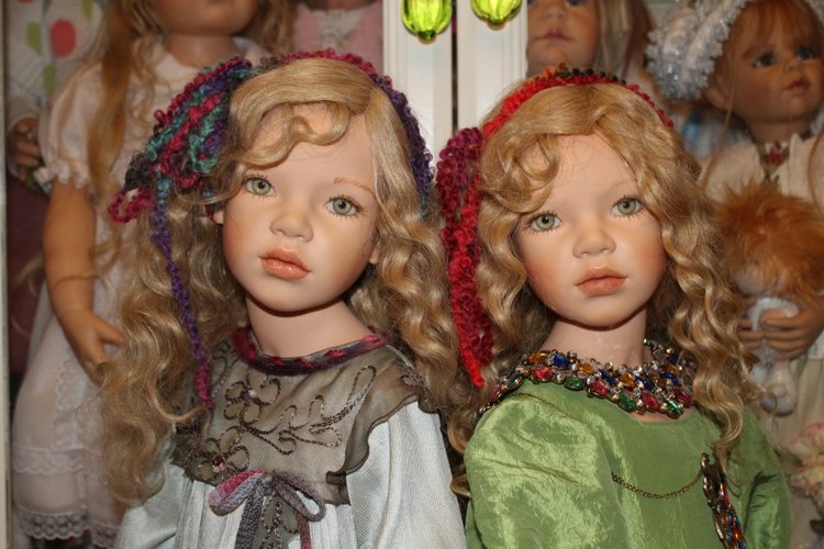 Двойное счастье. Паулы - близнецы