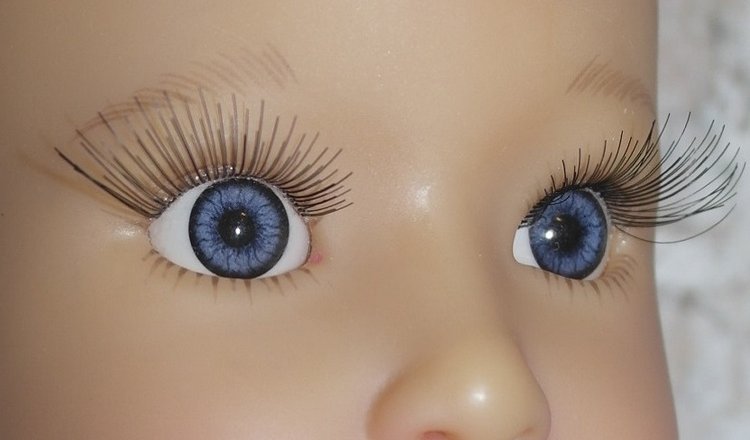 Кидзы в лицах. Куклы 2012 года