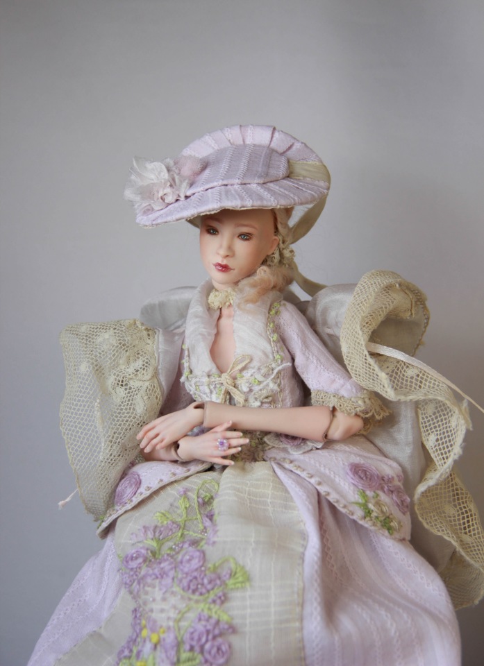 Маркиза М. Фарфоровая шарнирная кукла