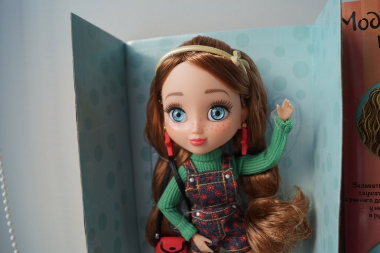 Привет, я Вика! Куклы из серии "Модный шопинг" (фото 8)