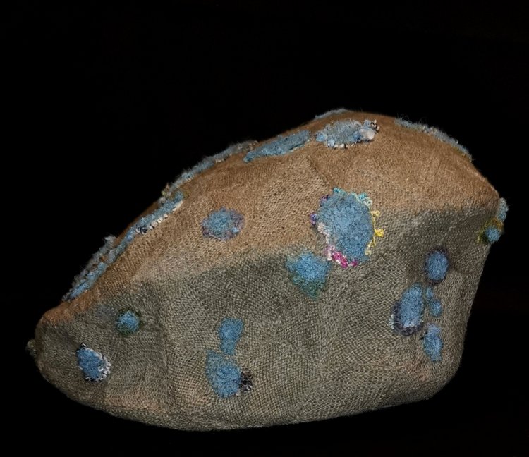 Всё в этом мире связано - даже камни... Русалочка