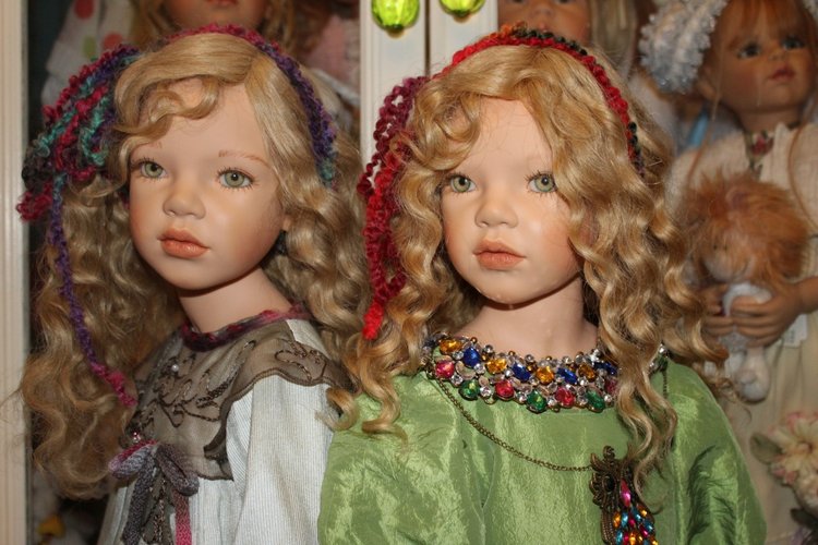 Двойное счастье. Паулы - близнецы