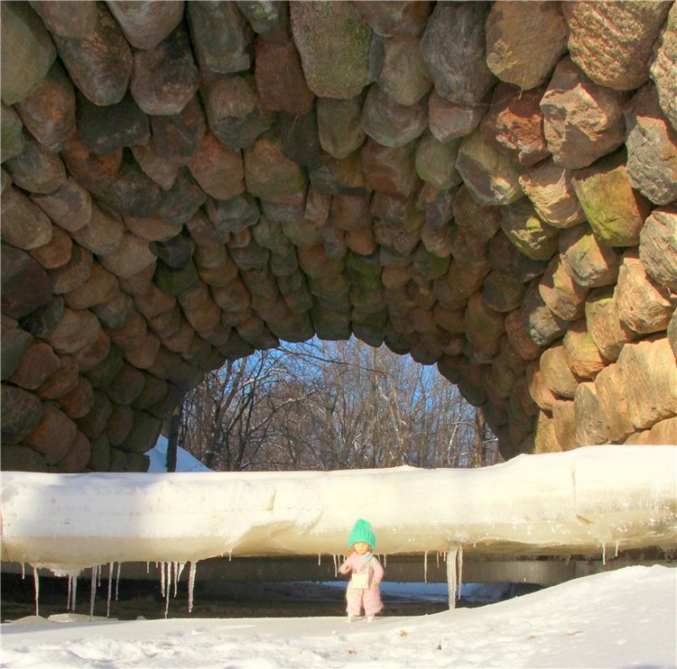 Зимняя прогулка Сони. Уникальная кукла от Сильвии Наттерер