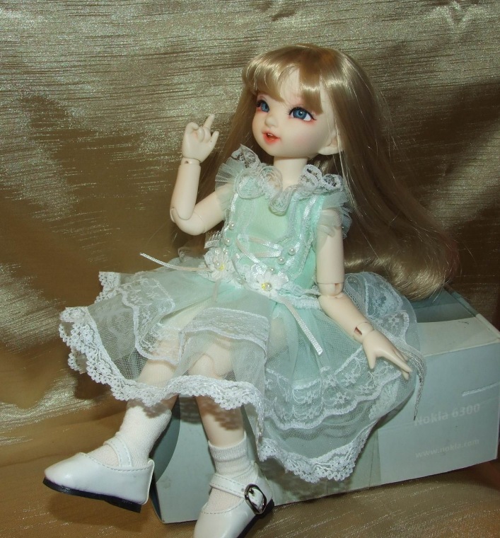 История Алиски 1: Моя новая куклёшка - Улыбашка от Fairyland | Бэйбики История Алиски 1: Моя новая куклёшка - Улыбашка от Fairyland (фото 9)