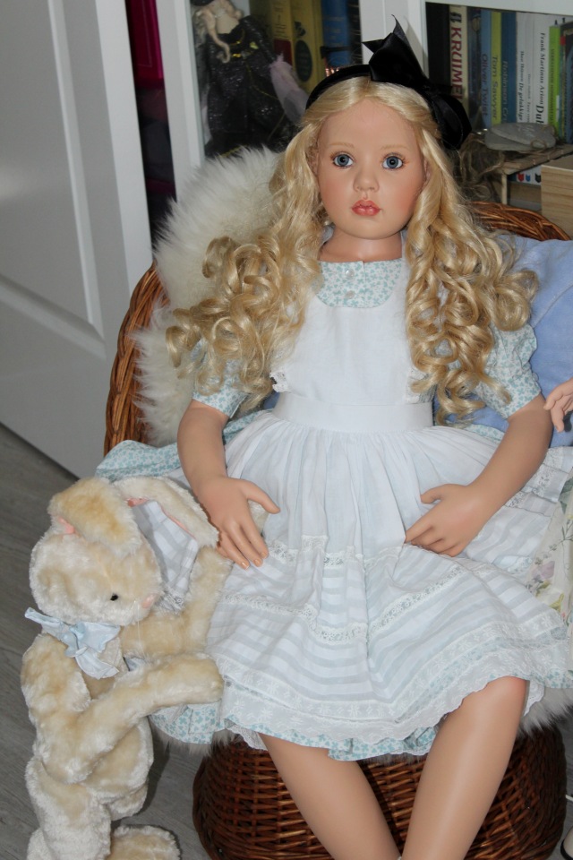 С кем подружилась Алиса — Куклы Hildegard Gunzel (Гюнцель) из винила: Gotz