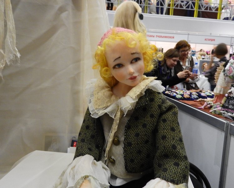 XV Международный осенний салон авторских кукол на Тишинке с 4 по 6 октября 2019 года в Москве - часть 4 (фото 9)