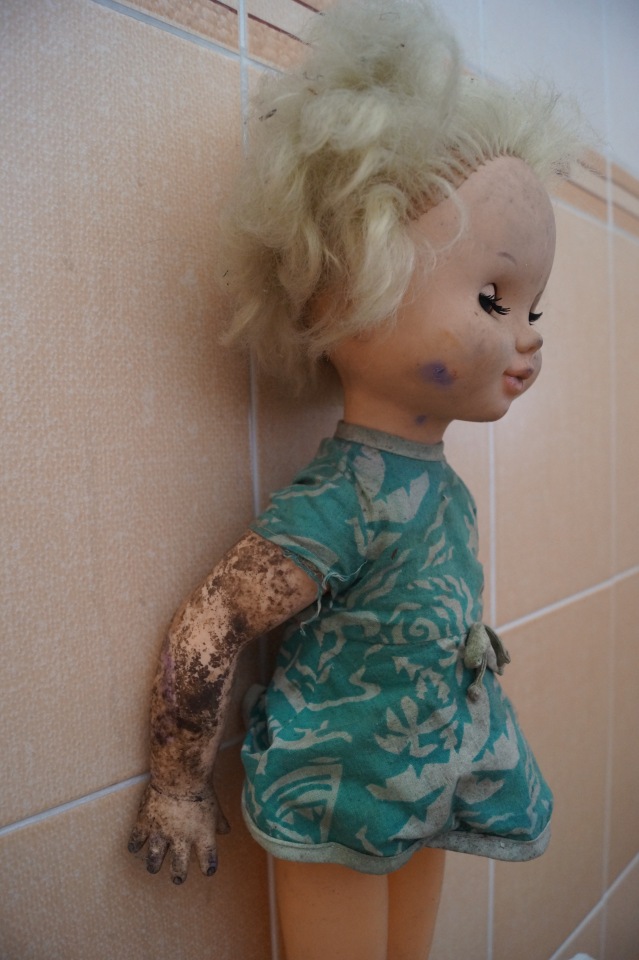 Вторая майская выписка: спасаю ангела. Варить или не варить покрашенный пластик? Реанимация брошенок