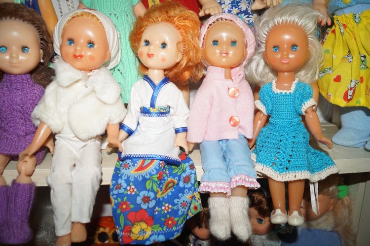 Вторая июньская выписка. Одни девочки! Кукла-загадка от Энергосбыта разгадана