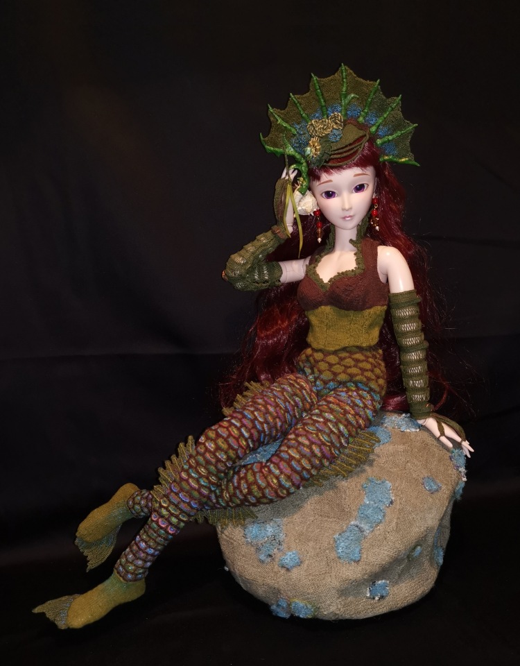 Всё в этом мире связано - даже камни... Русалочка