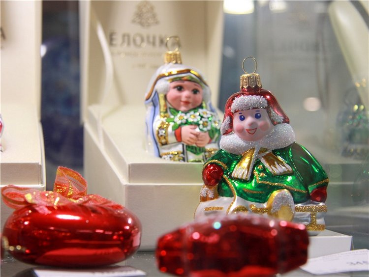 У Новогодней Ёлочки — Новый год и Рождество: праздничные фото кукол