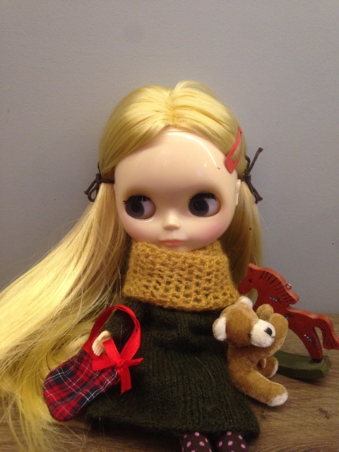 Нарядов много не бывает или снова Блайз (фото 7)