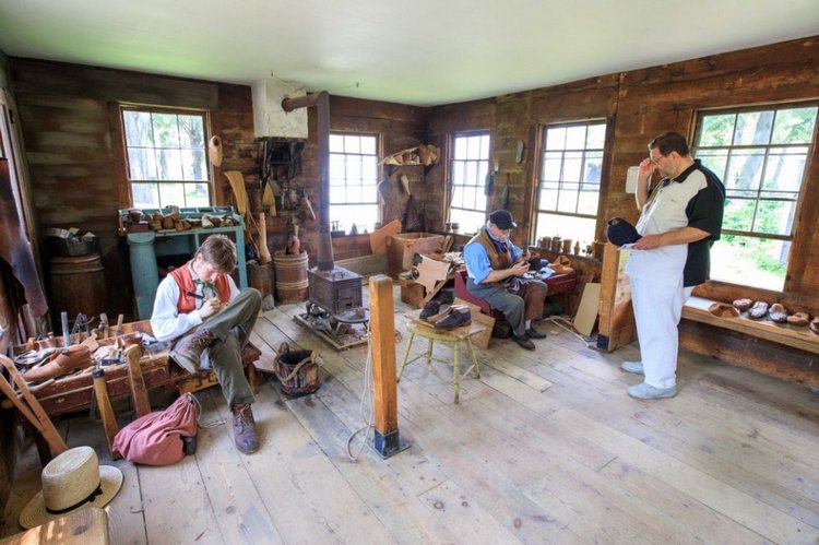 Прокатимся на машине времени? Поселение Старбридж. Новая Англия. 1830 год