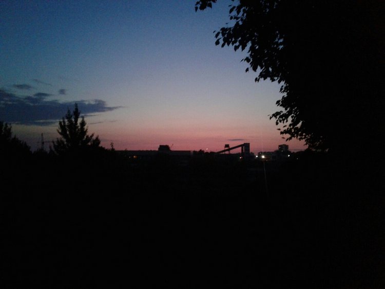 По следам ушедшего 1... Советский заброшенный стадион "Электрон". Часть 1