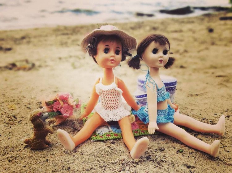 Пляжные ретро-фото для стареньких кукол (фото 3)