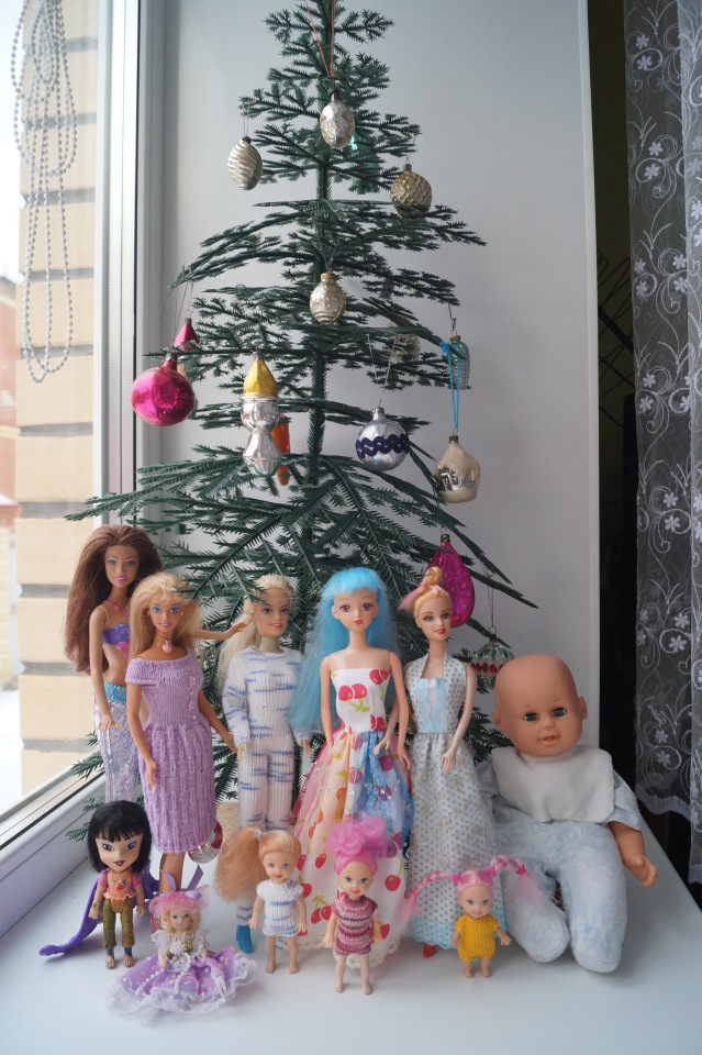 Вторая выписка декабря. Главная героиня нового года поправила своё здоровье. Лечим покусанные руки Барби, удаляем жир с