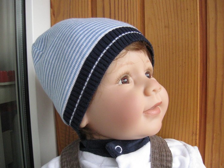 Было нас двое близнецов когда-то