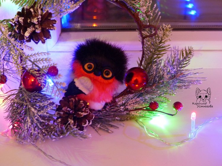 Снегири и новогоднее настроение