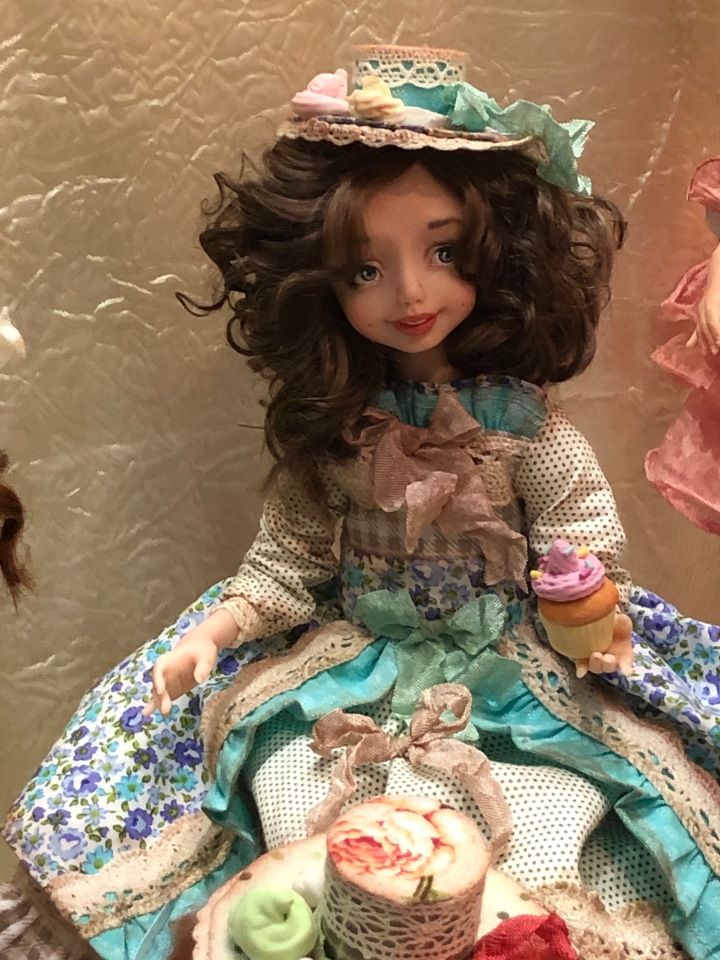 "Искусство куклы" 2019 - приглашаю прогуляться по выставке... ч.6 - завершающая