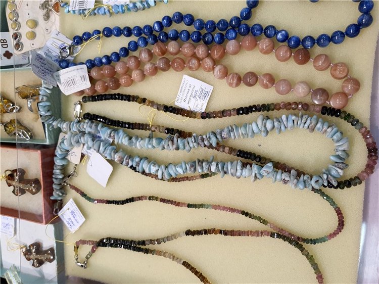 Выставка "Самоцветы Мира" в Твери