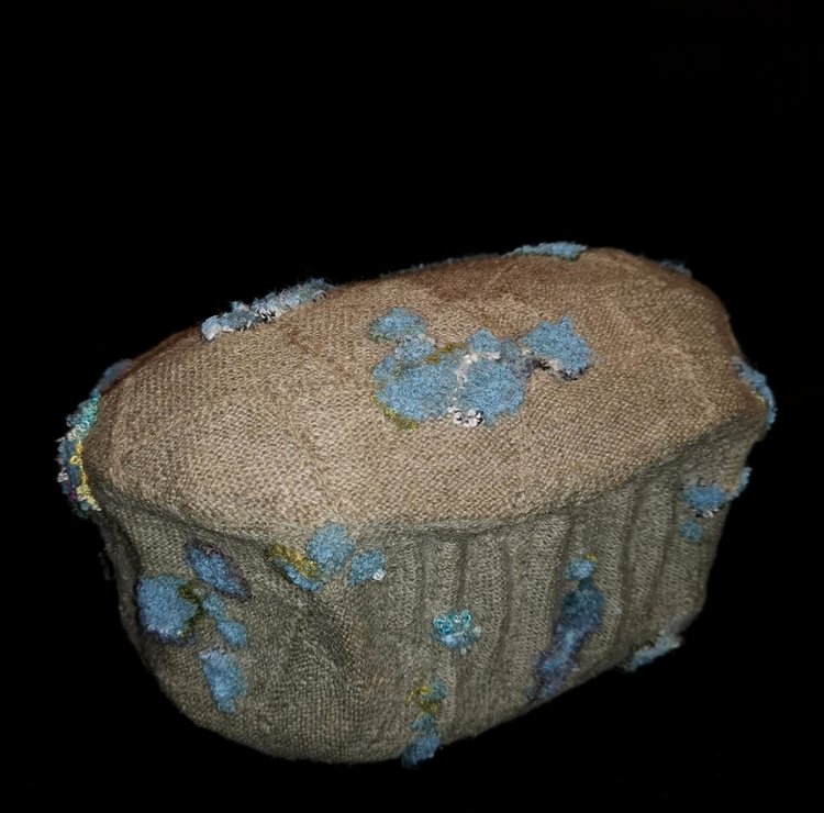 Всё в этом мире связано - даже камни... Русалочка