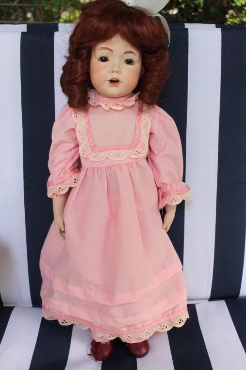 Большая коллекция Винтажных реплик с антикварных кукол