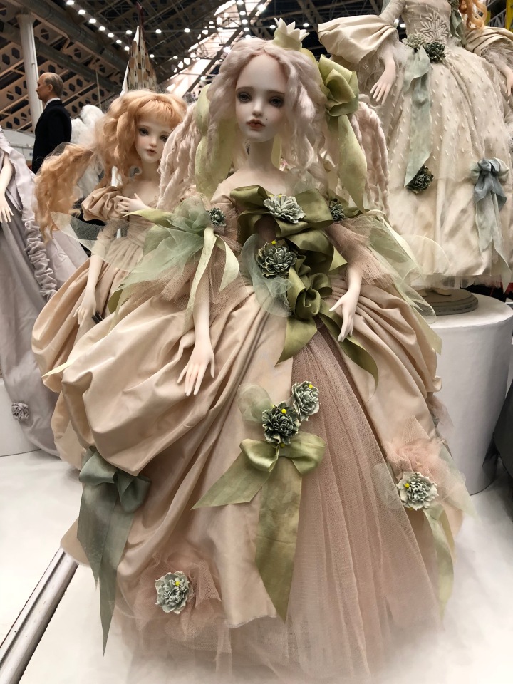 Выставка 5 октября 2018 - Тишинка: красоты много не бывает... ч.1 | Бэйбики Выставка 5 октября 2018 - Тишинка: красоты много не бывает... ч.1