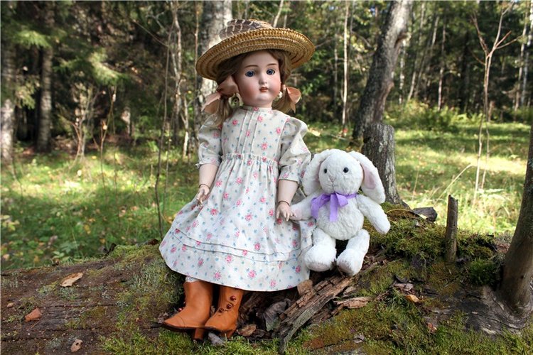 Лучистый Сентябрь — Редкие антикварные куклы и реплики: воск